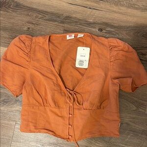 Levi's Orange Puff Sleeve Crop Blouse